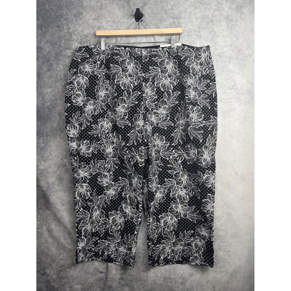 CATO Women's Black White Floral Crop Pants‎ Plus Size 26W NWOT